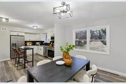 1033 Hearthstone Drive, Springfield Township, OH 45231 - Photo 7