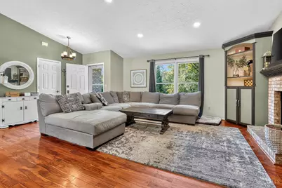 1334 E Fosters Maineville Road, Hamilton Township, OH 45039 - Photo 9