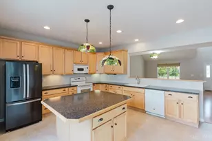 4237 N Yorkshire Square, Union Township, OH 45245 - Photo 15