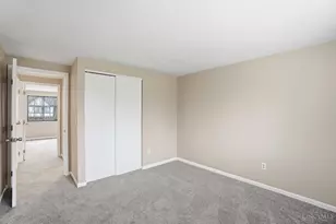 454 Dartmouth Cir, Union Township, OH 45244 - Photo 33