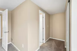 454 Dartmouth Cir, Union Township, OH 45244 - Photo 27