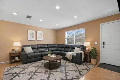 527 Indiana Avenue, Aurora, IN 47001 - Photo 3