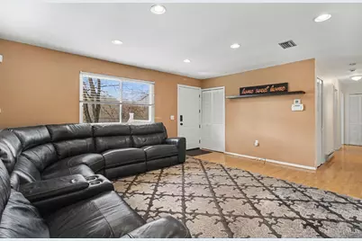 527 Indiana Avenue, Aurora, IN 47001 - Photo 9