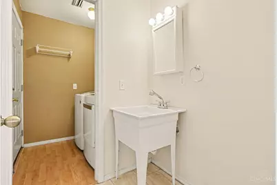 527 Indiana Avenue, Aurora, IN 47001 - Photo 21