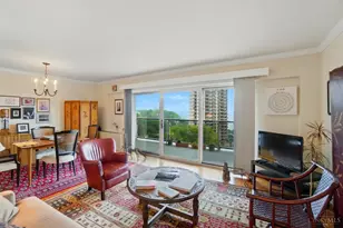 2200 Victory Pkwy, Cincinnati, OH 45206 - Photo 9