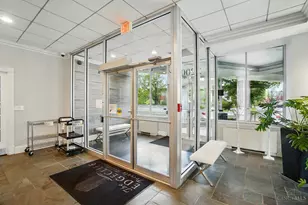 2200 Victory Pkwy, Cincinnati, OH 45206 - Photo 31