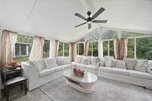 8433 Jonfred Ct, Springfield Township, OH 45231 - Photo 11