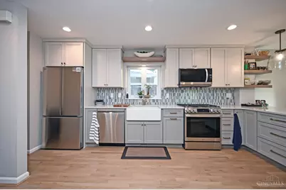 3407 Aston Court, Cincinnati, OH 45209 - Photo 7