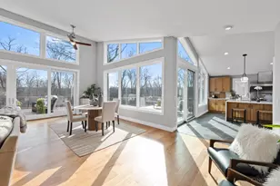 8675 Camargo Club Dr, Indian Hill, OH 45243 - Photo 9