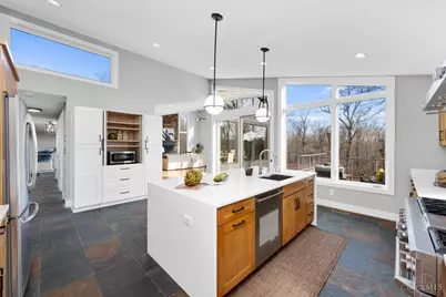 8675 Camargo Club Drive, Indian Hill, OH 45243 - Photo 17