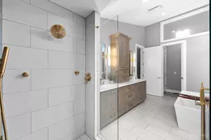 8675 Camargo Club Dr, Indian Hill, OH 45243 - Photo 31