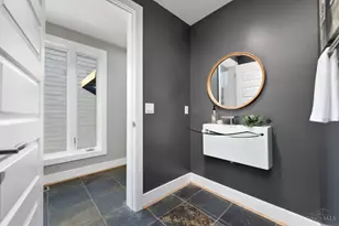 8675 Camargo Club Dr, Indian Hill, OH 45243 - Photo 19