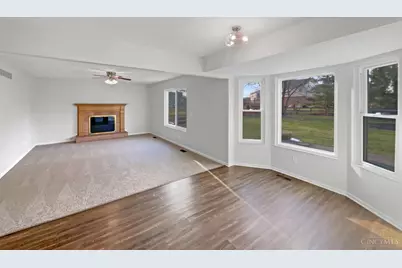 7395 Clarinbridge Court, West Chester, OH 45069 - Photo 9