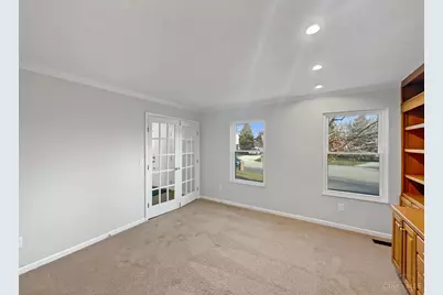 7395 Clarinbridge Court, West Chester, OH 45069 - Photo 3