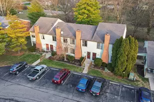 7633 Granby Way, West Chester, OH 45069 - Photo 3