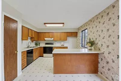 7633 Granby Way, West Chester, OH 45069 - Photo 9