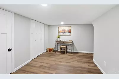 1710 Wyoming Avenue, Cincinnati, OH 45205 - Photo 21