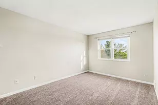 5667 Old Blue Rock Rd, Colerain Township, OH 45247 - Photo 7