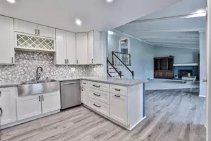 9890 Knollbrook Terrace, Montgomery, OH 45242 - Photo 13