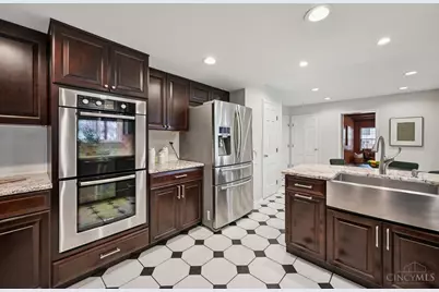 8814 Kenwood Road, Sycamore Township, OH 45242 - Photo 11