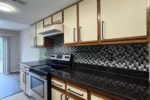 2885 Chaise Ln, Deerfield Township, OH 45039 - Photo 9