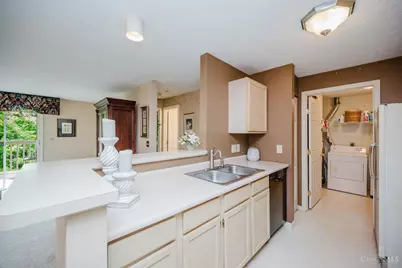 7636 Shawnee Lane #206, West Chester, OH 45069 - Photo 11