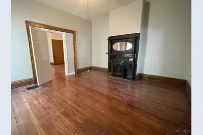 427 Warner Street, Cincinnati, OH 45219 - Photo 1