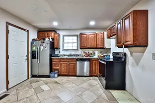 11835 Wincanton Dr, Colerain Township, OH 45231 - Photo 13