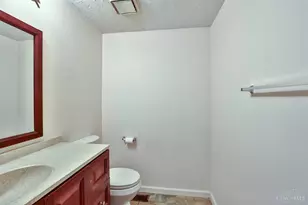 11835 Wincanton Dr, Colerain Township, OH 45231 - Photo 15