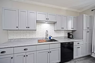 2023 Pleasant Avenue, Hamilton, OH 45015 - Photo 9