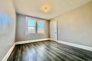 1301 Carolina Ave, Cincinnati, OH 45237 - Photo 9