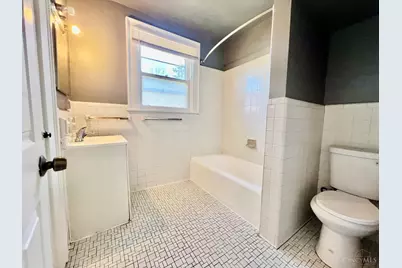 1301 Carolina Avenue, Cincinnati, OH 45237 - Photo 11