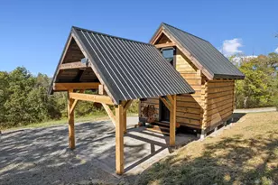 917 Logans Ln, West Union, OH 45693 - Photo 1