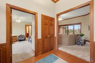 42 Shepherd's Run Dr, Hamilton Township, OH 45140 - Photo 5