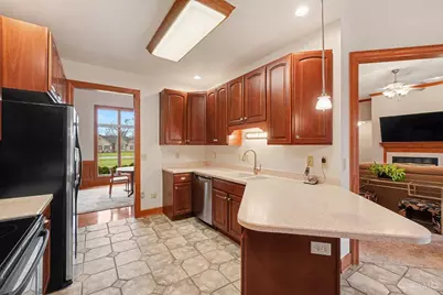 42 Shepherds Run Drive, Hamilton Township, OH 45140 - Photo 9