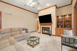 42 Shepherd's Run Dr, Hamilton Township, OH 45140 - Photo 7