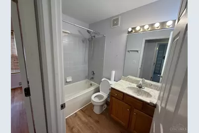 8538 Sunmont Drive, Anderson Township, OH 45255 - Photo 9