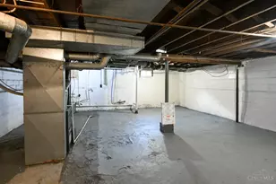 2120 Fernwood St, Middletown, OH 45044 - Photo 25