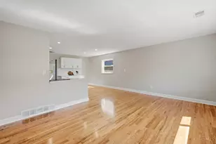 7034 Hearne Rd, Green Township, OH 45248 - Photo 7