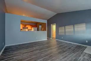 138 N Rdg Dr, Oxford, OH 45056 - Photo 7