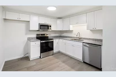 2456 Mustang Drive, Cincinnati, OH 45211 - Photo 13