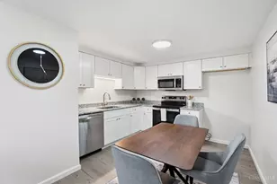 2458 Mustang Dr, Cincinnati, OH 45211 - Photo 13