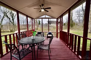 1717 Aspenhill Dr, Springfield Township, OH 45240 - Photo 9