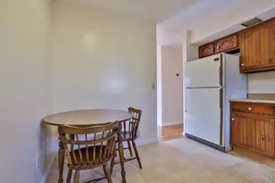 5052 Grosse Pointe Ln, Delhi Township, OH 45238 - Photo 9