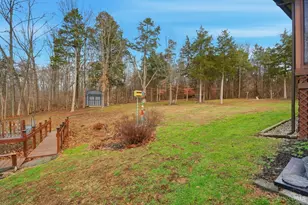 7182 Brook Dr, Salem Township, OH 45152 - Photo 5