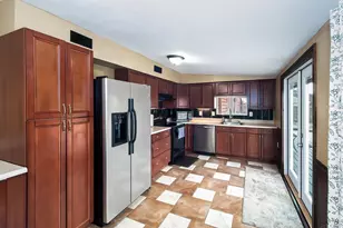 3891 Dieckman Ln, Union Township, OH 45245 - Photo 9