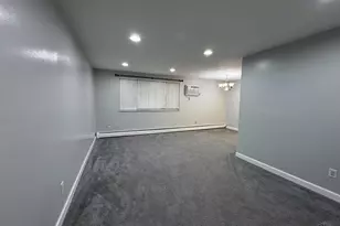 6646 Hearne Rd, Green Township, OH 45248 - Photo 3