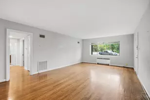 2210 Victory Pkwy, Cincinnati, OH 45206 - Photo 7