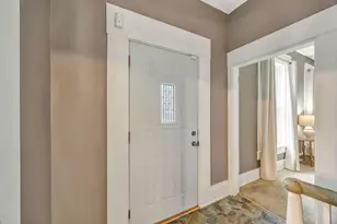 16 S Main St, Franklin, OH 45005 - Photo 5