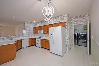 704 Traverse Creek Drive, Miami Township, OH 45150 - Photo 19